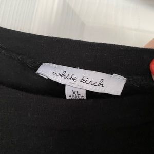 Ladies, short sleeve black T-shirt sleeves gathered for cute detail, extra-large